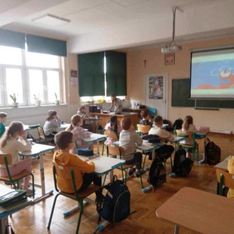 Zajęcia przygotowane dla najmłodszych na temat bezpiecznego internetu