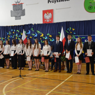 gratulacje od pani dyrektor dla uczniów i rodziców (6)