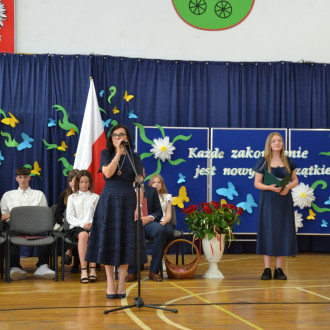 przemawia pani dyrektor ewa Leniar