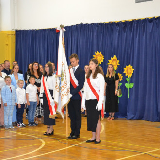 poczet sztandarowy szkoły