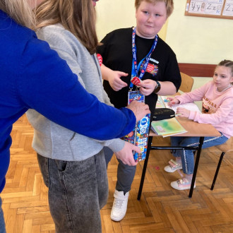 zbiórka w szkole
